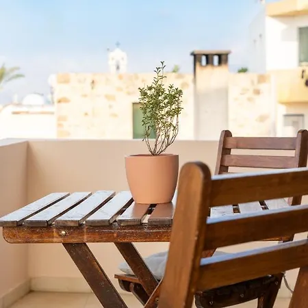Throumbi House Villa *